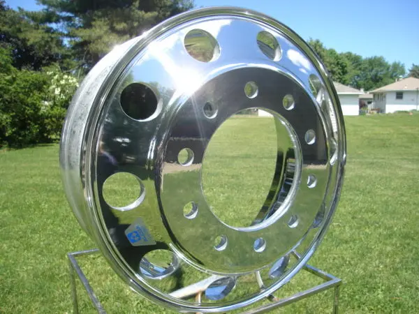 1)22.5X9  Alcoa -89U647 / 894657 Hub Pilot Polished Wheel 10 On 285.75Mm Local Pickup Only 1