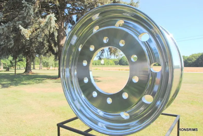 1) 41012Sp 22.5 X 9 "  Accuride Flat Face New 10 On 285 Hub Pilot Semi= Polished Local Pickup Only 1