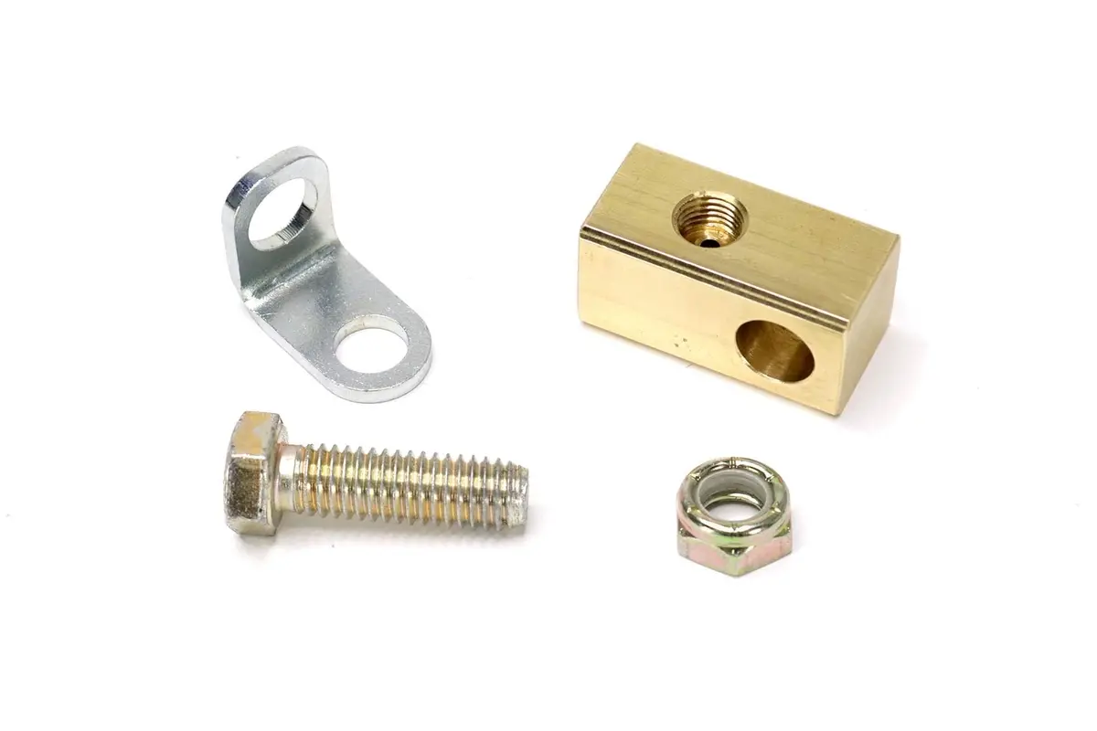 3/8-24 I.F. Brass Brake T-Fitting W/Mounting Hole And 90° Bracket (20-10020) 1