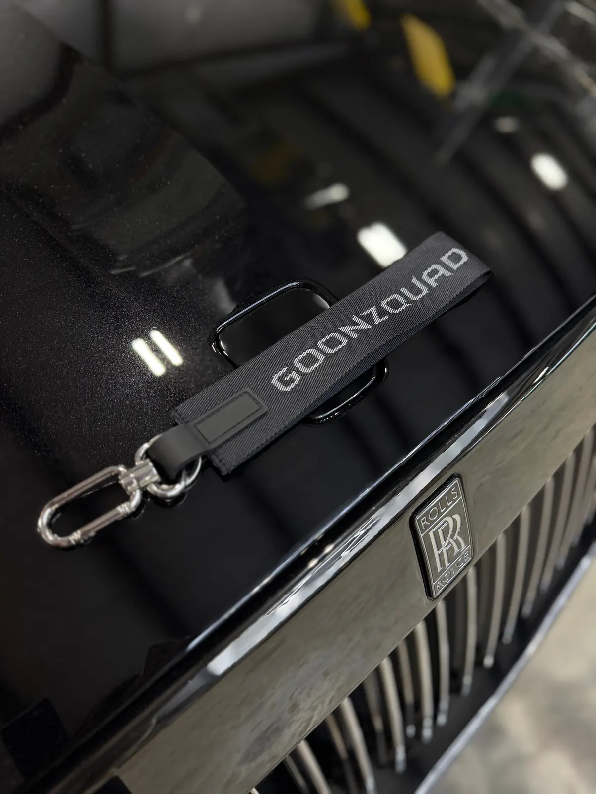 Black Jumbo Key Tag 1
