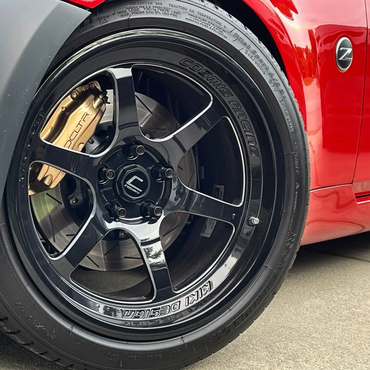 Xt-006R | Gloss Black | Milled Spokes | Wheel 18X9.5 +10 5X114.3 1