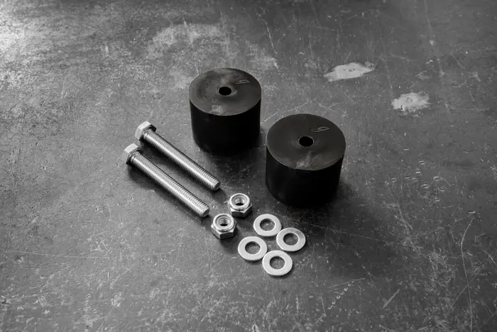 Garagistic - Bmw Manual Trans Mounts - E30, E36, E46, E21, E28, E39, E90, E92 3