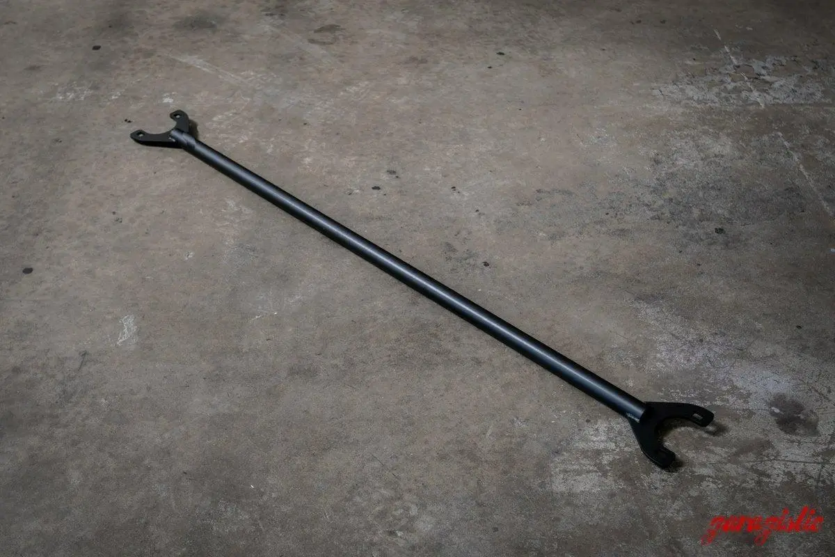 Garagistic - E30 Garagistic Rear Strut Bar 1