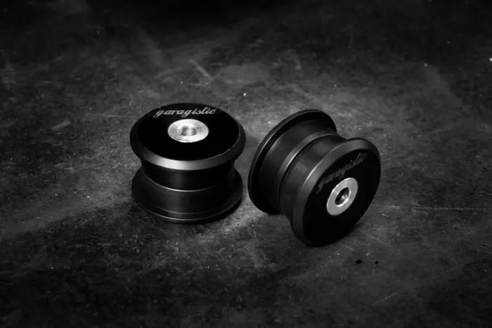 Garagistic - E36/E46 Solid Delrin Rear Trailing Arm Bushings 1