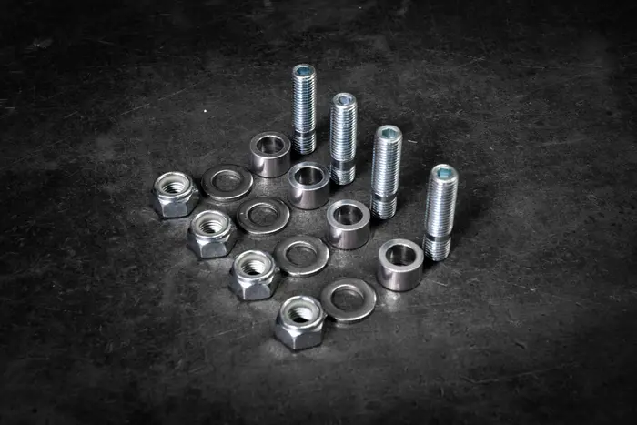 Garagistic - Extended Differential Stud Kit - (E30, Z3, E28) 1