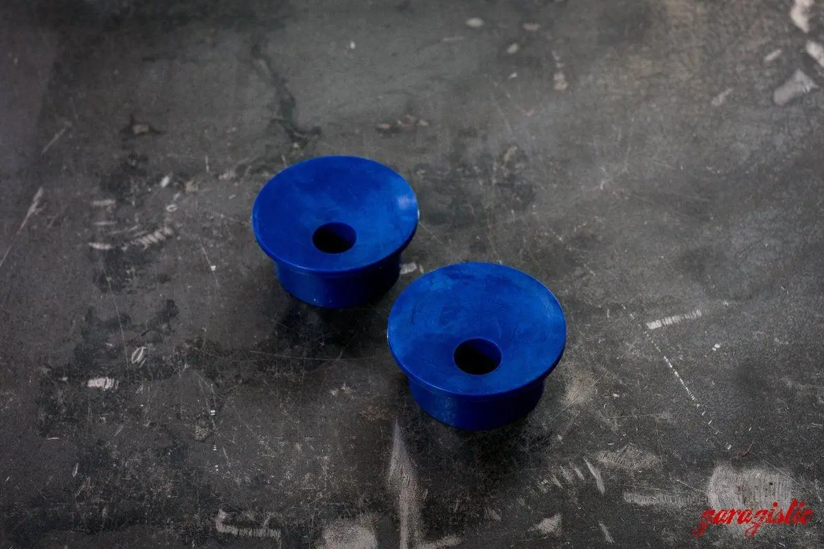 Garagistic - E30/E36/Z3 Offset Front Control Arm Bushings (Fcab) 2