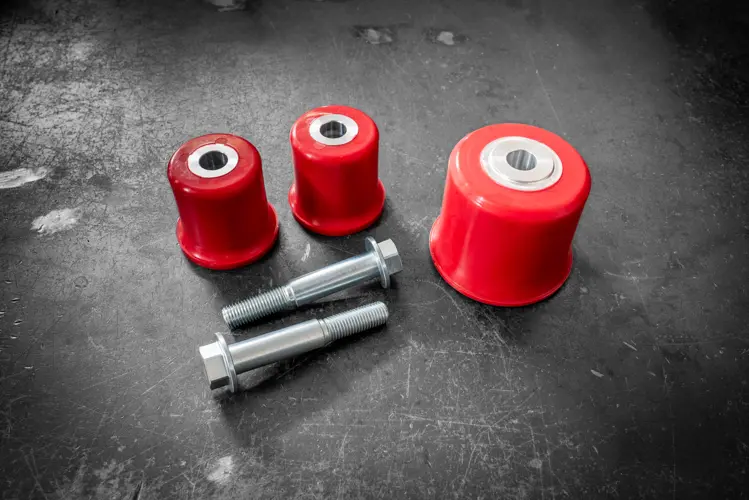 Garagistic - E46 (Non-M) Complete Solid Delrin Differential Carrier Bushing Set 4