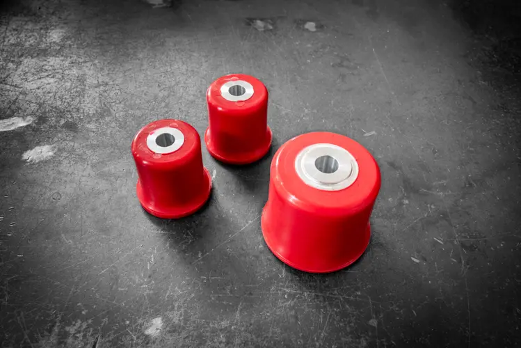 Garagistic - E46 (Non-M) Complete Solid Delrin Differential Carrier Bushing Set 3