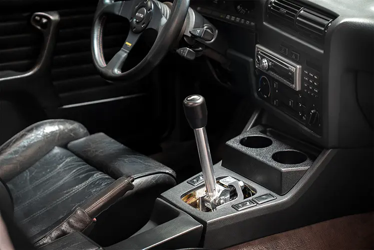 Garagistic - E30 "Pro" Self Centering Chassis Short Shifter 25