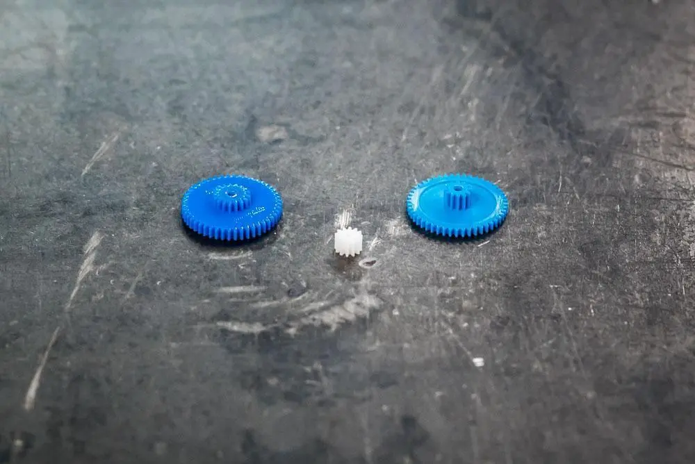 Garagistic - E28 Odometer Gear Repair Set (528, 535, M5) 1