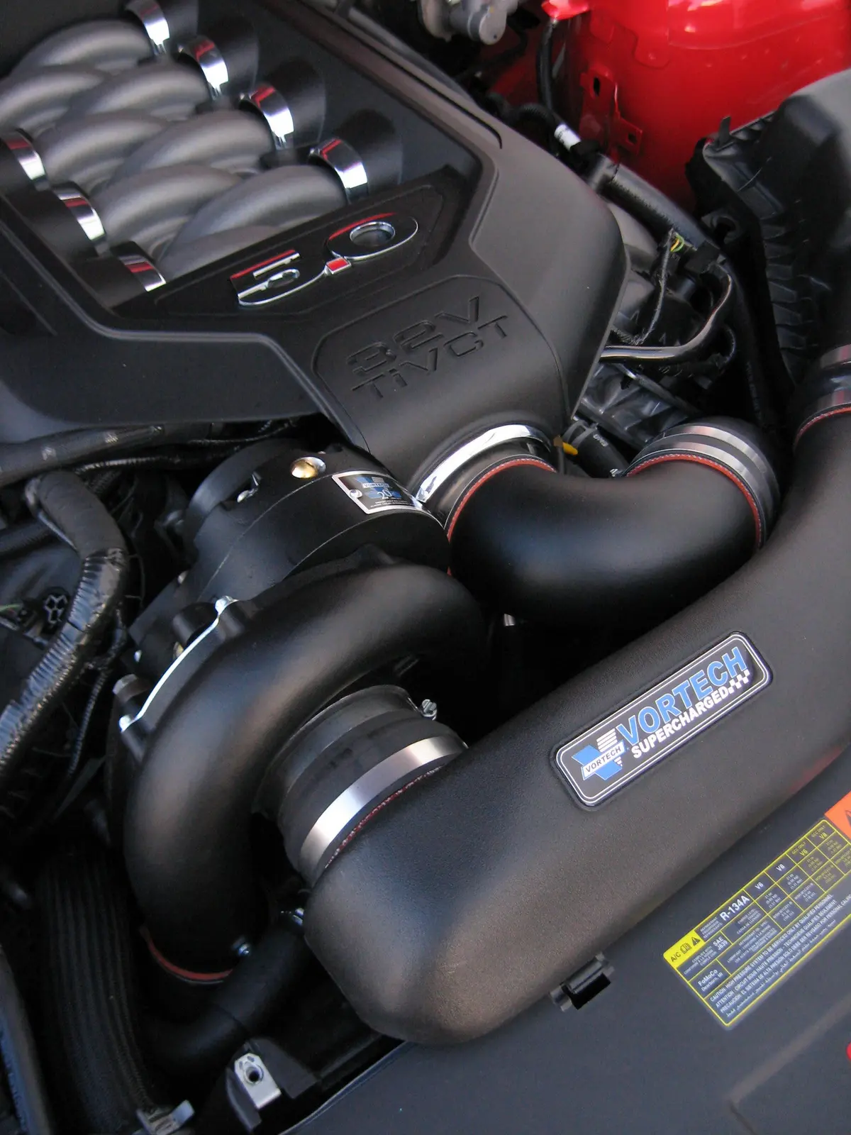 2011-2013 5.0L Mustang Gt, V-3 Si Complete System With Air-To-Air Charge Cooler, Black Finish 4Fq218-024L 1