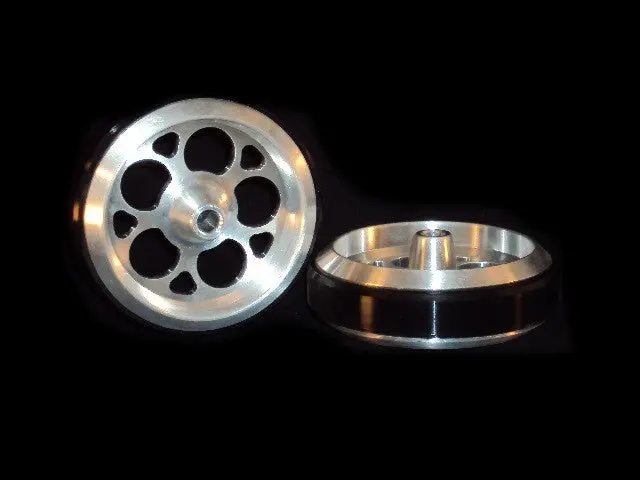 Revolver Wheelie 1