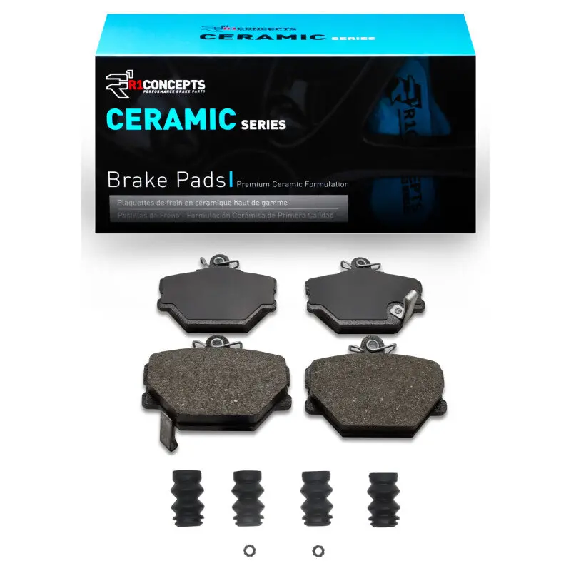 R1 05-16 Smart Fortwo Front Ceramic Pads & Hardware Kit 1