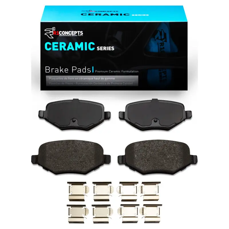 R1 13-16 Lincoln Mkt Rear Ceramic Pads & Hardware Kit 1