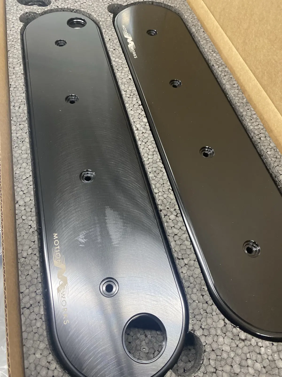 Blem Ls Billet Valve Covers 10-120Blkblem 1