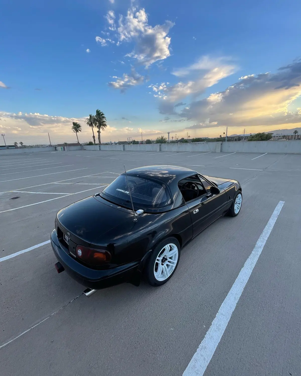 Cosmis Wheels Mrii Gloss White 15X8 +30 4X100 | Miata 1