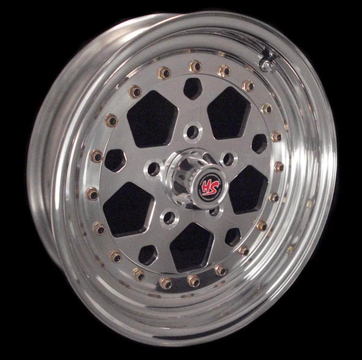 15" Pentastar 3-Pc Wheel 1