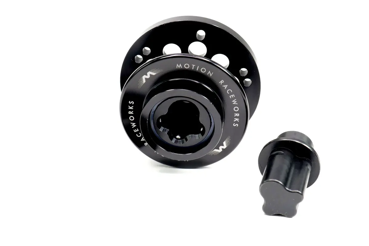 Motion Raceworks Sfi Quick Release Steering Hub 5/6 Bolt Pattern 15-240 1