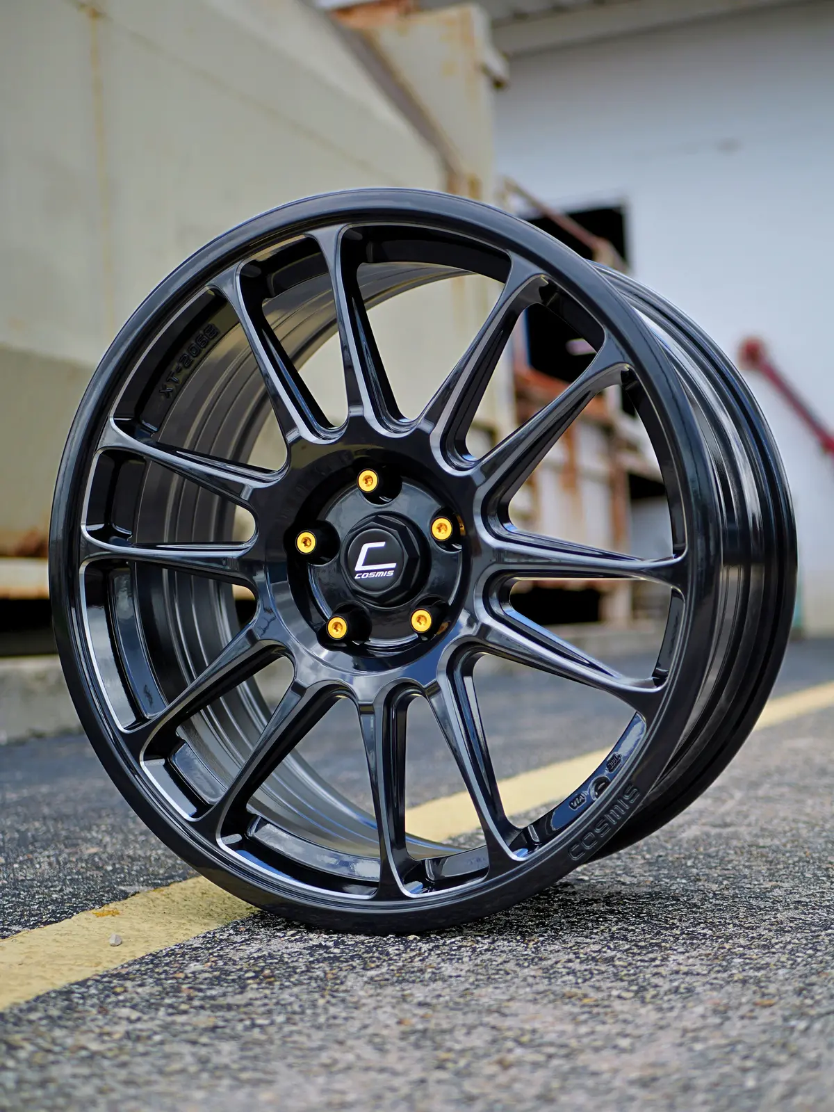 Xt206e | Gloss Black | Milled Spokes |  19X8.5 +35 5X114.3 1